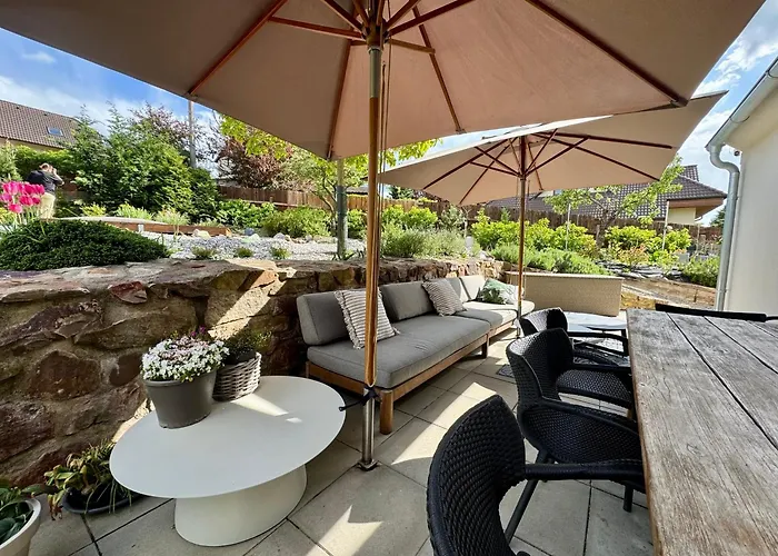 Private House With Garden Ferienhaus